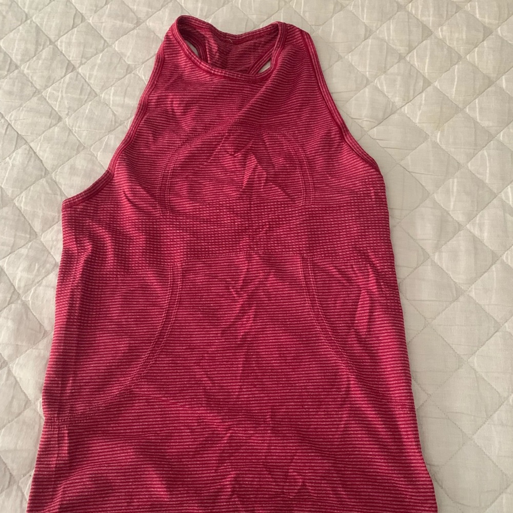 Lululemon swiftly racerback